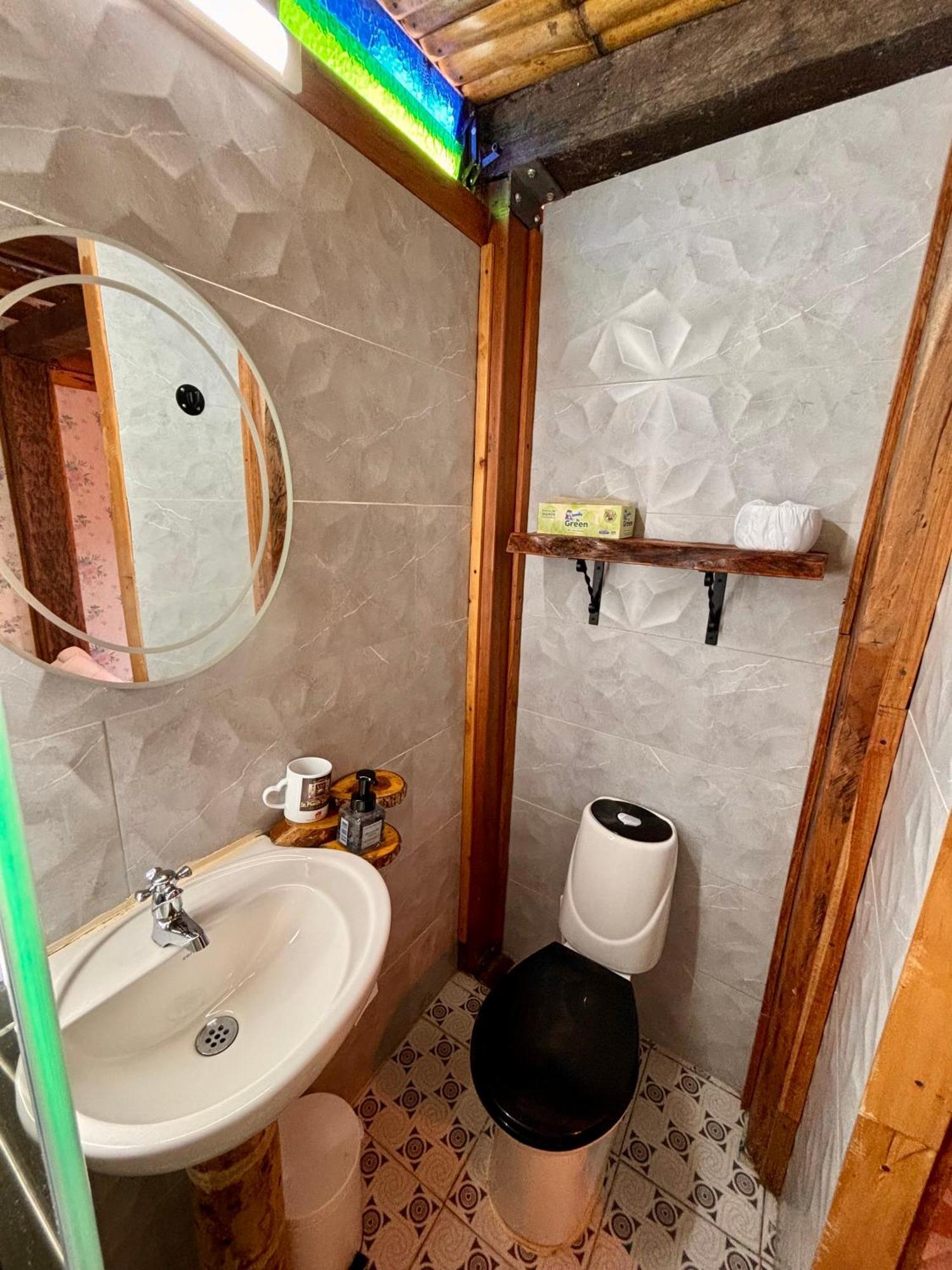 La Puesta Del Sol Hotell Filandia Rum bild