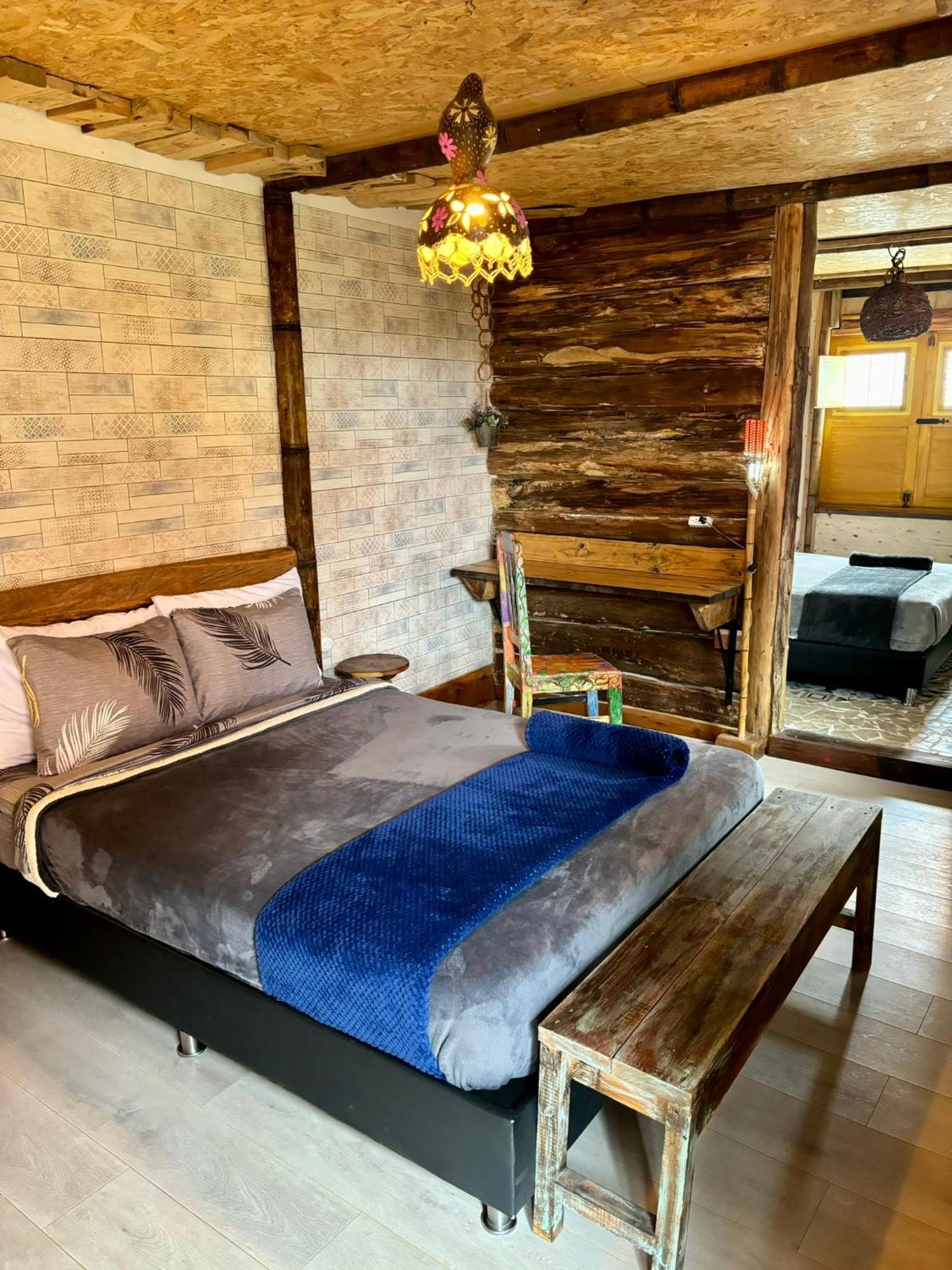 La Puesta Del Sol Hotell Filandia Rum bild