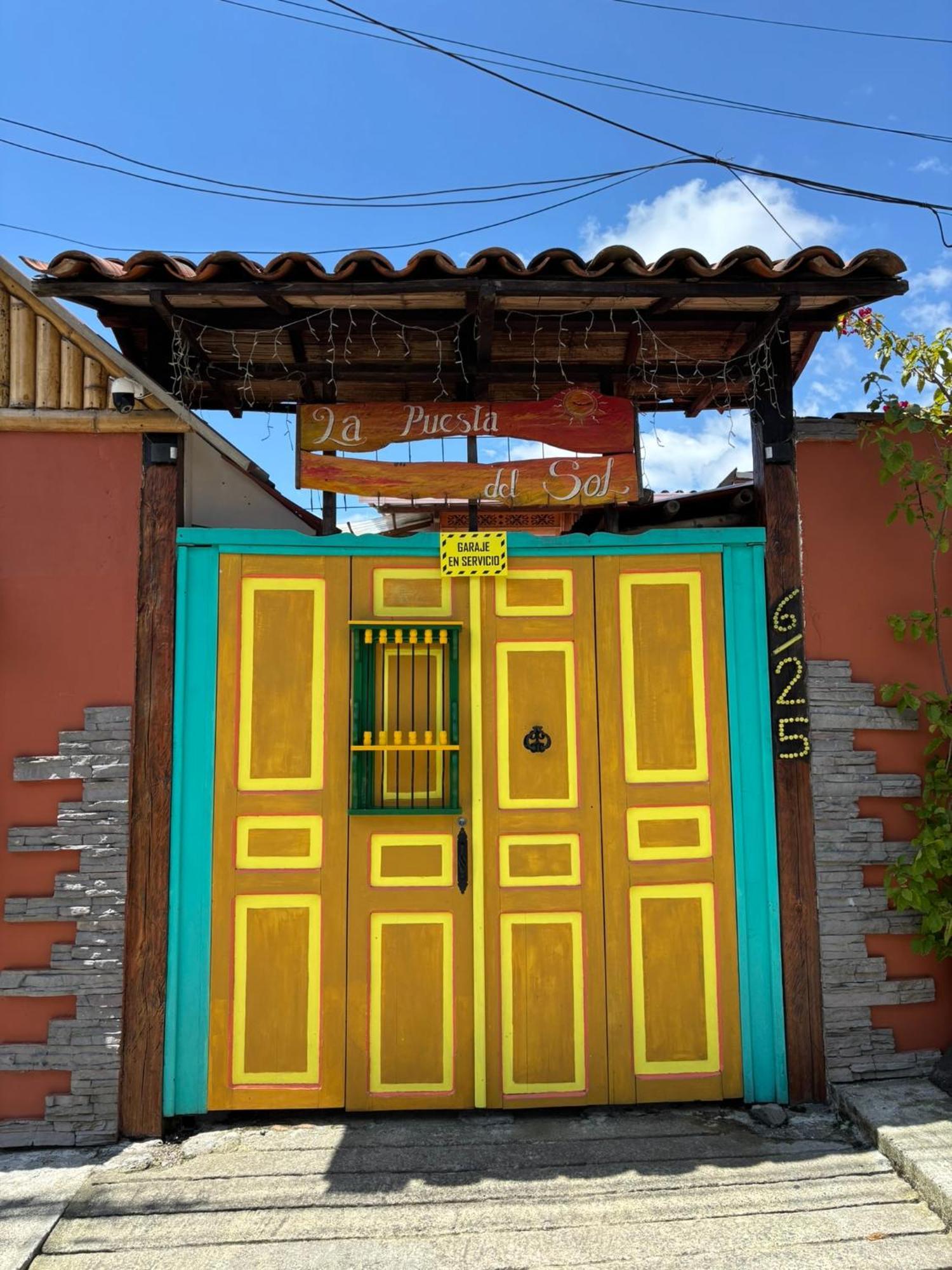La Puesta Del Sol Hotell Filandia Exteriör bild